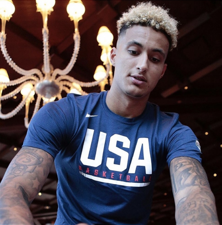 侧发光的吸 侧发光的吸