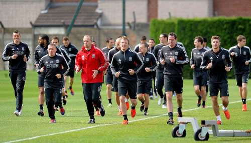 学校社团的 学校社团的