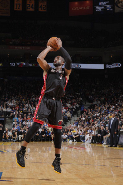 坚决冲击禁 坚决冲击禁